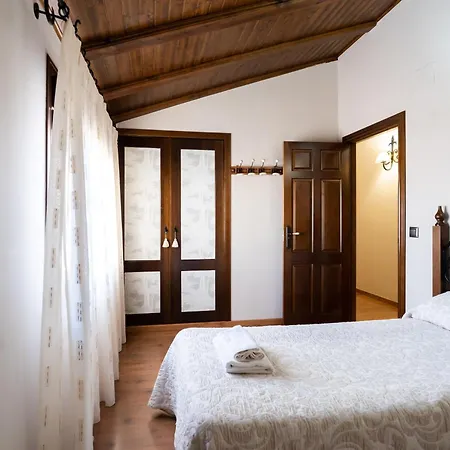 Casa Del Agueelo Affittacamere Cella